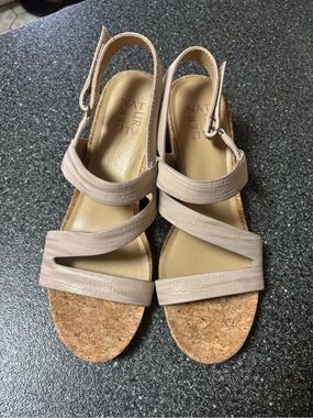 Naturalizer Women's Beige Cork Wedge Sandals atria